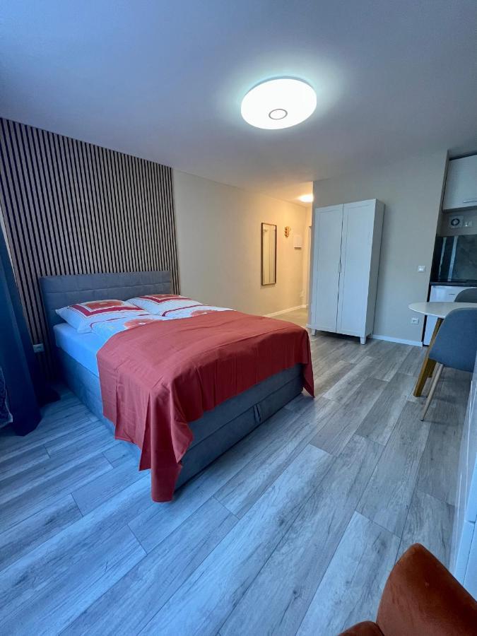 Apartment Am Stadtbach By Aux Property เอาก์สเบิร์ก ภายนอก รูปภาพ